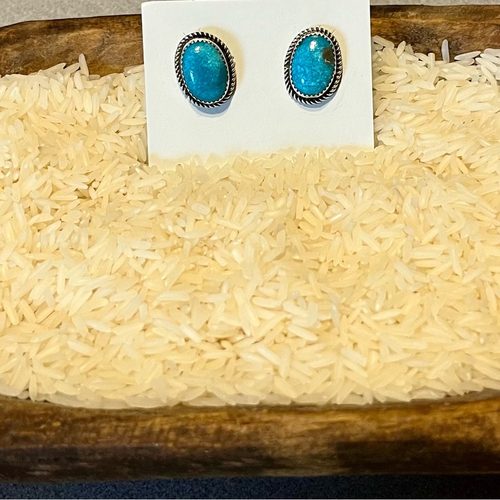 Turquoise Oval Stud Earrings